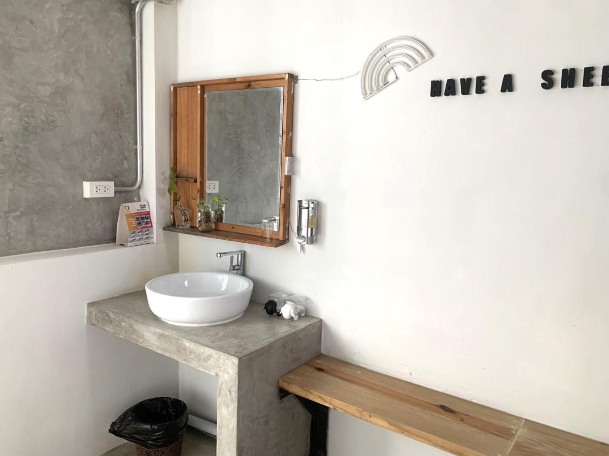 Sleep Sheep Phuket Hostel Sha Ngoại thất bức ảnh